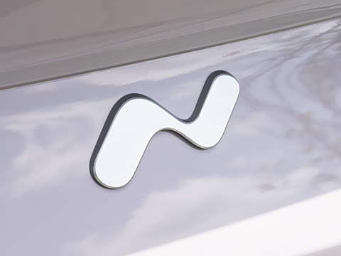 2026�� 85kWh Max+