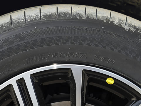 2025�� EM-i 70km ������