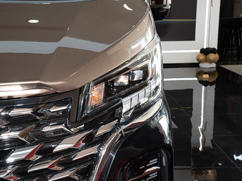 2026�� ����KL900˫ƴ