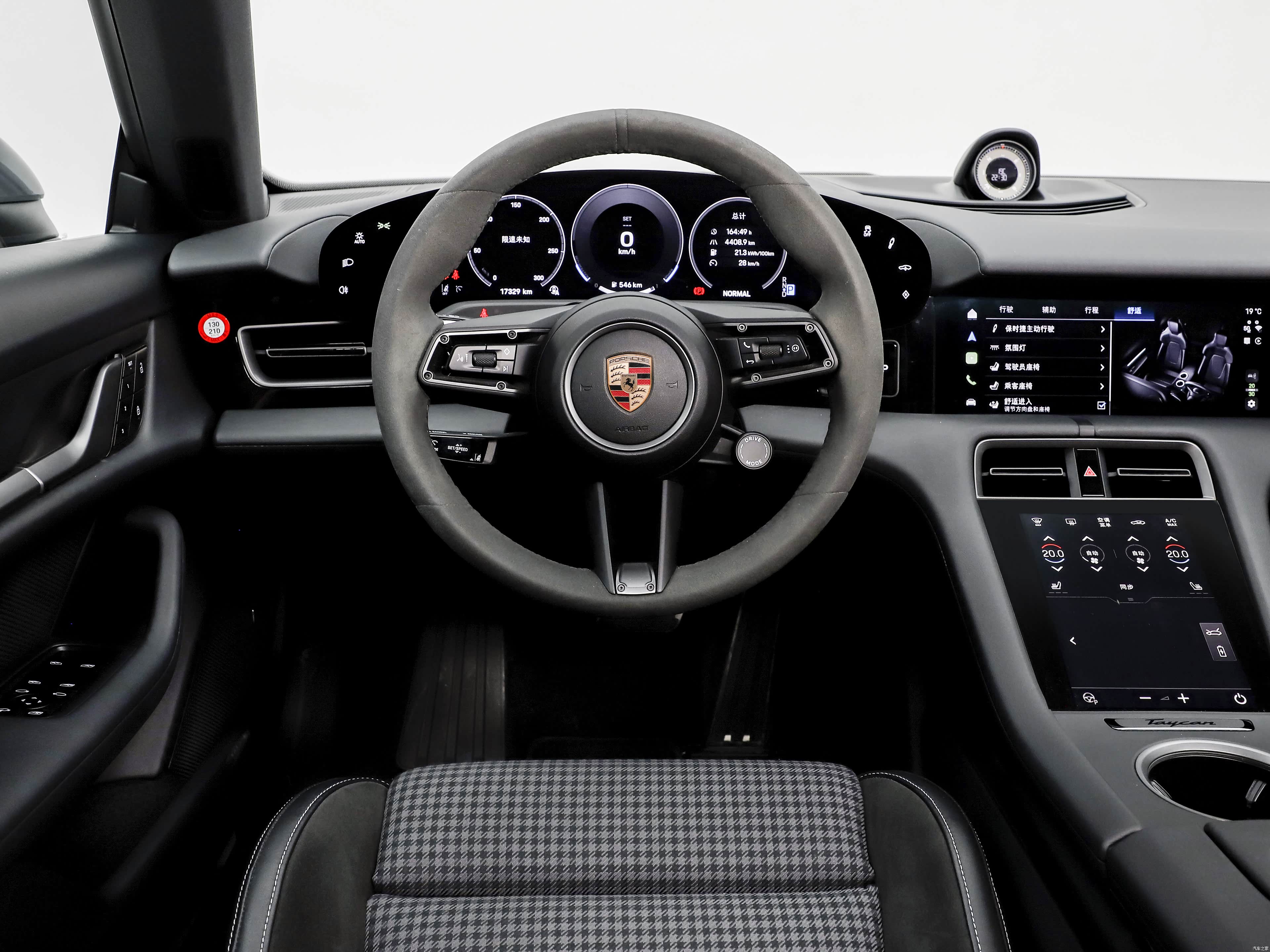 Porsche Taycan, миниатюра 12