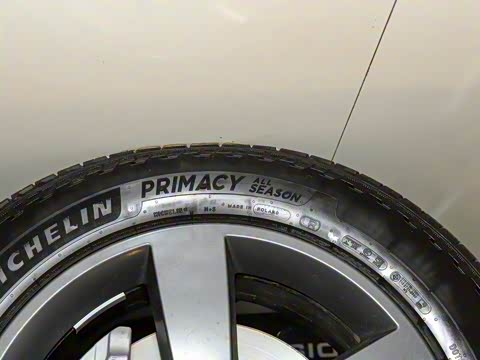 2025�� 90 3.0T P400 X-Dynamic HSE