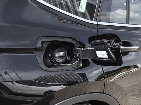 2025�� ���ڿ� 330TSI �Զ�����R-Line��ҫ��