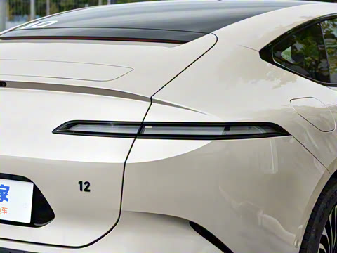 2026�� Ultra ���̰�