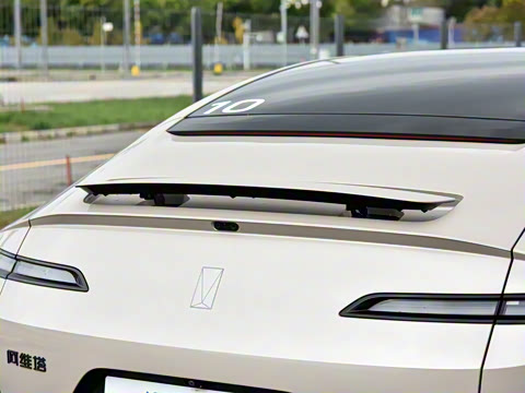 2026�� Ultra ���̰�