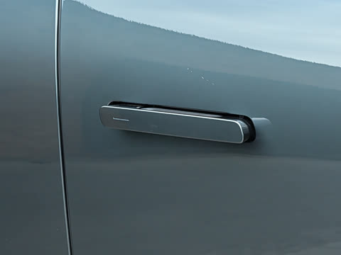 2026�� 102kWh �����е�ǩ����