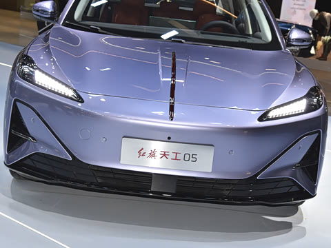 2026�� 750  ��������