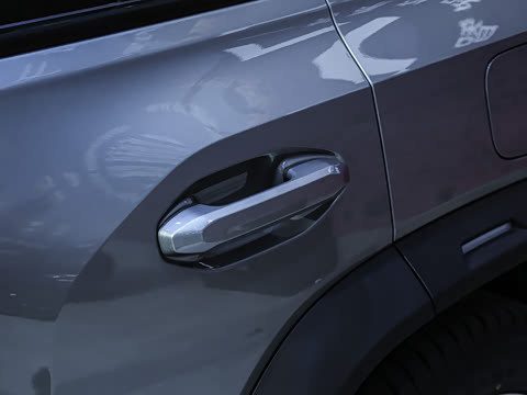 2026�� PLUS 211km XWD ���� 7��