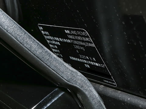 2025�� 3.0 L6 400PS SV���ٴ����ӳ��� 4��