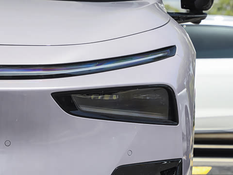 2026�� ���� 1704 Max �콢��