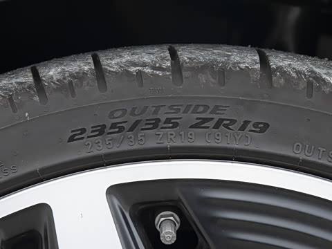 2026�� �Ŀ� AMG A 35 4MATIC