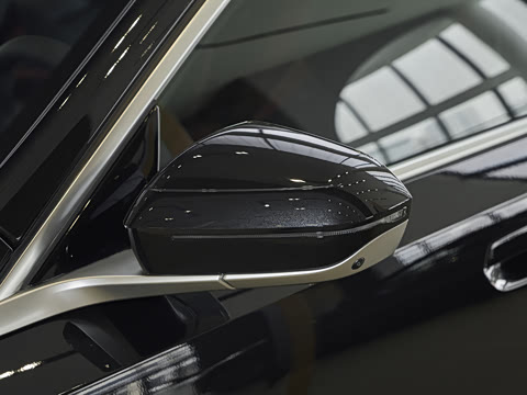 2026�� �Ŀ� eDrive 35L M�˶���װ