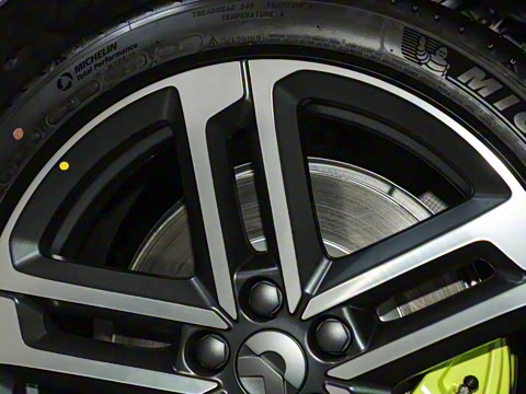 2025�� �ھ������ 100kWh Touring