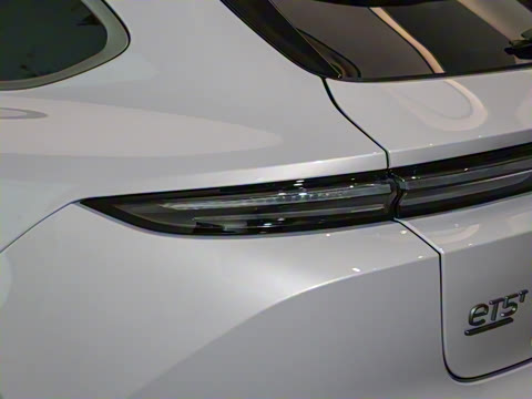 2025�� �ھ������ 100kWh Touring