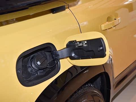 2026�� 110 3.0T P400 TROPHY������