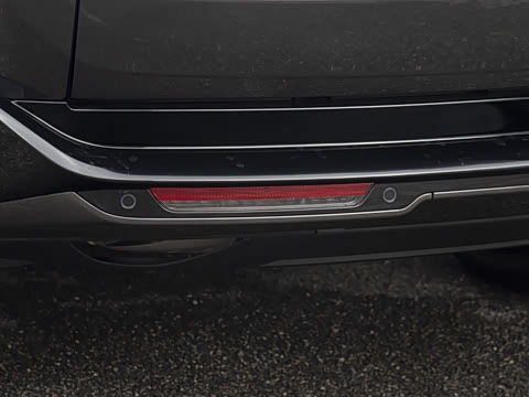 2026�� 3.0 L6 400PS AB�����