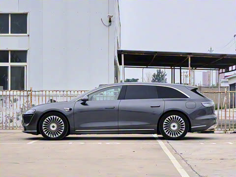 2025�� ���� Ultra��������