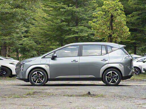 2025�� Plus 610 ������