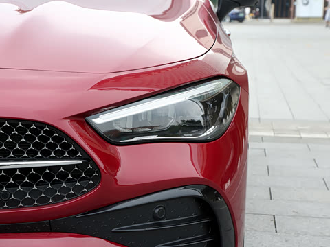2026�� �Ŀ� CLE 300 4MATIC �����ͽ��ܳ�