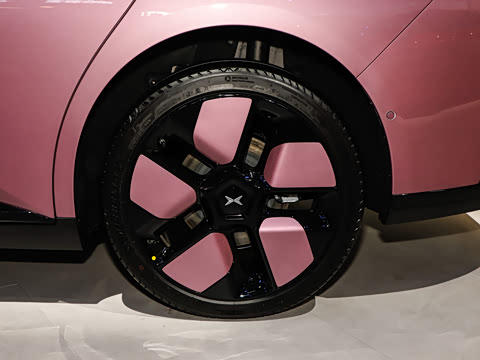 2026�� 610 �������� Max