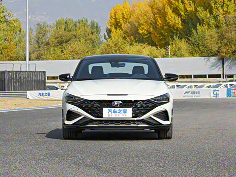 2023 270T N Line TOP콢