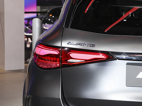 2026�� AMG GLC 43 4MATIC