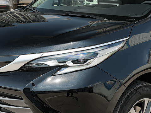 2027�� 2.5L ˫������������
