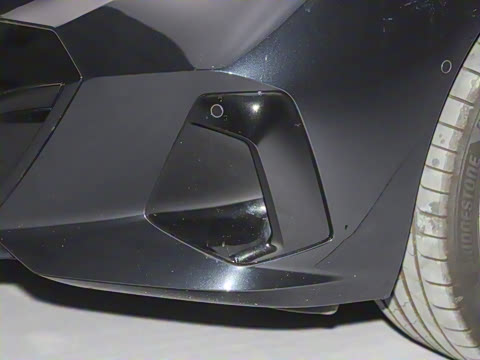 2025�� eDrive 40L M�˶���װ