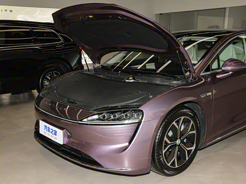 2025�� 705km Pro