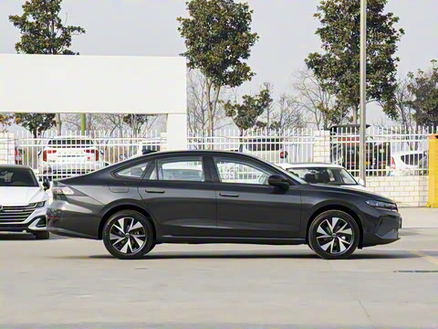 2026�� L 300TSI DSG ʱ����