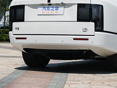 2025�� ������