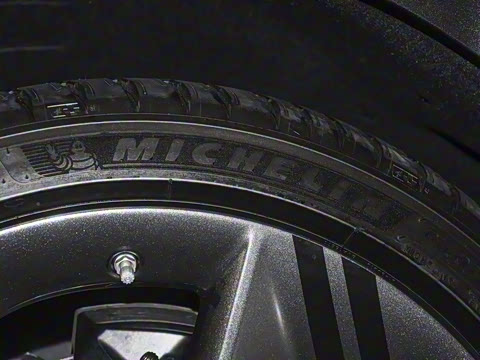 2025�� 2.5T �����콢��