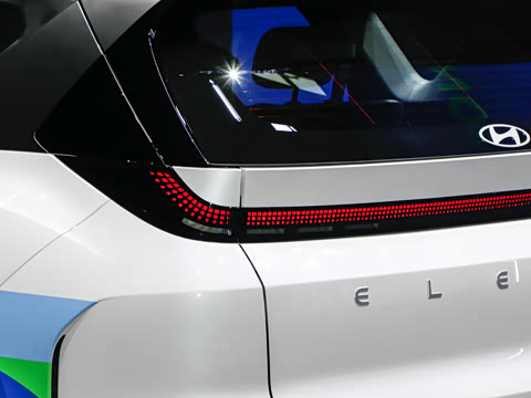 2025�� ����TECH�� 88.112kWh