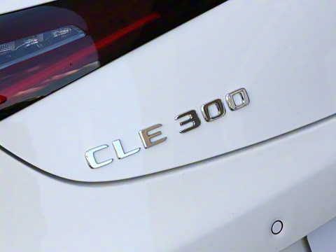 2026�� CLE 300 4MATIC �����ͽ��ܳ�