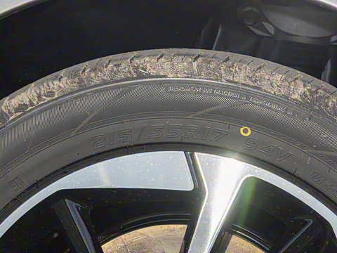 2025�� Plus 610 ������