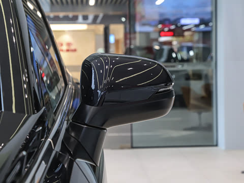 2026�� 240TURBO ����������