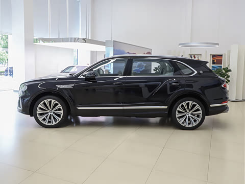 2026�� 4.0T V8 ������վ���