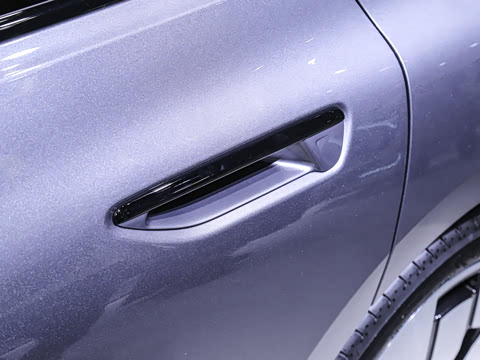 2026�� quattro Ǭ���Ǽݰ�