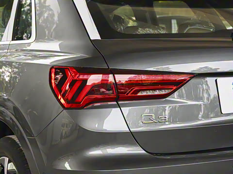 2026�� quattro 45�����ذ� 35TFSI ʱ�ж�����