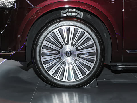 2025�� ���� Ultra�� 100kWh 6���棨896�߼����״