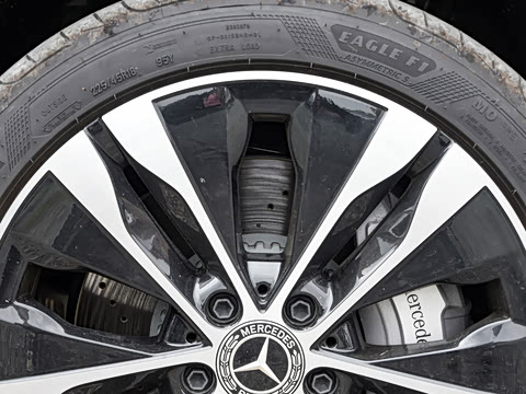 2025�� �Ŀ� C 350 eL