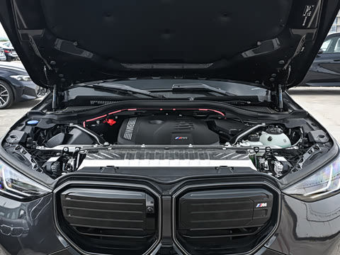2026�� M50 xDrive