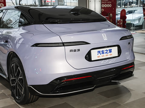 2025�� Elite�����