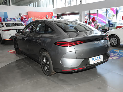 2025�� 520���г��а�