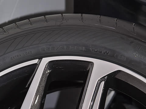 2026�� quattro Ǭ���Ǽݰ�