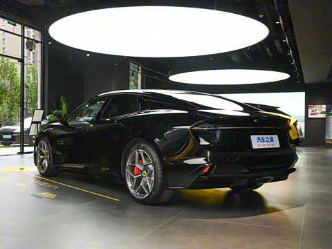 2026�� 600 SE 5��