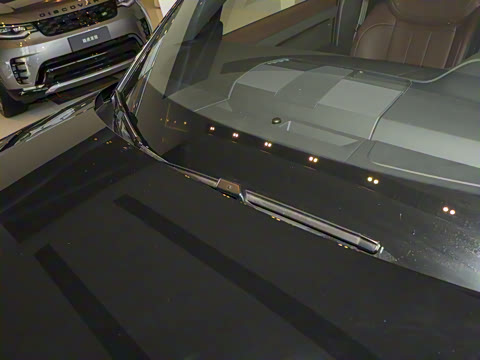 2025�� 400PS Dynamic SE