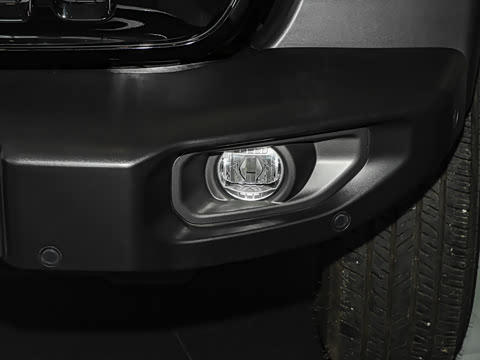 2023�� 3.6L Overland