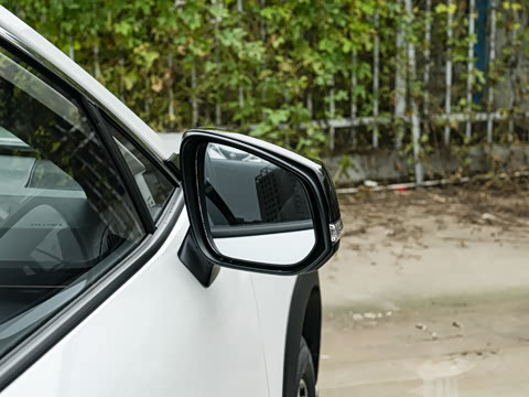 2026�� 2.0L CVT������