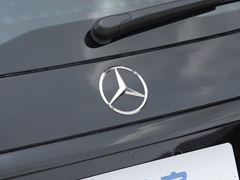 2026�� �Ŀ� GLC 260 L 4MATIC ������
