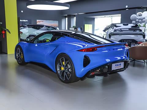 2025�� 2.0T DCT Turbo SE